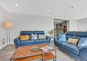Bayview Downings - Luxury 2 Bedroom Apartment