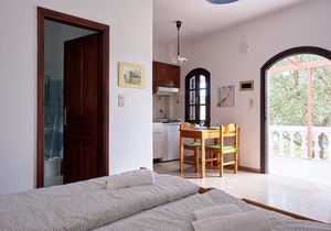 BayView Studio #1 by the beach, East Crete