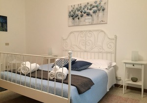 BB4U Apartments and Terrace - White
