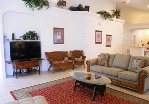 Be Charmed by this Beautiful Family Villa!!! Vizcay, Davenport 4BR / 3.5BA