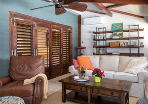 Beach Access, Gorgeous 2 bedrooms 160 M² Marina Anse Marcel