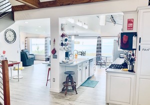 Beach and Ocean View Family Friendly Mouth of the Kenai River