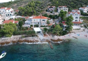Beach Apartment Viktor 2