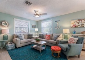Beach Breeze Hideaway by Duncan Real Estate