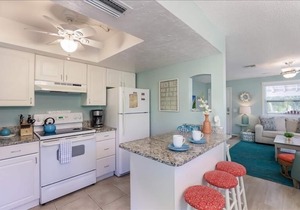 Beach Breeze Hideaway by Duncan Real Estate