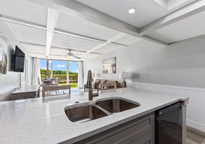 Beach Condo/High-End Finishes/Island Beach Resort/No Cleaning Fee/Condo 101