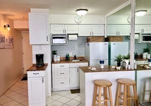 Beach Daze - Ocean front at Symphony Beach Club!