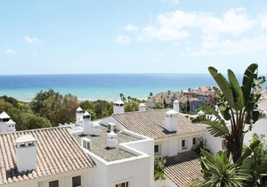 Beach front home in Bahia de Casares