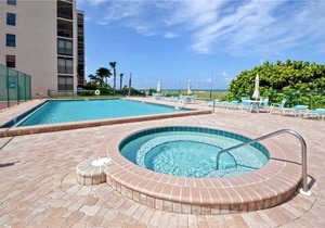Beach Front/Ocean View Condo on the Gulf of Mexico! Reflections on the Gulf 706
