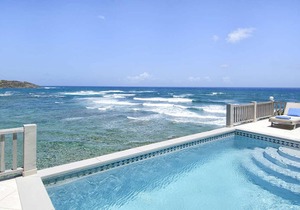 Beach House Younes Luxury villa
