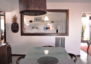 Beach house - 2 plots/4 suites/large green area/swimming pool/barbecue area