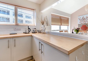 Beach Lights - Three Bedroom House, Sleeps 6