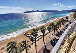 Beach Penthouse with unique rooftop terrace 301