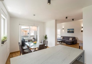 Beach residence with pool and sea view - Penthouse apartment H6