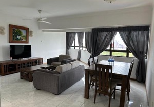 Beach Resort 7 Home Stay SRI SAYANG APARTMENT BATU FERRINGHI 3BEDROOM