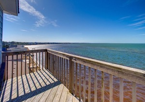Beach Serendipity Too - Upscale 3 Bedroom SoundFront Home in Frisco