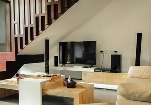 Beach Side Villa at Cemagi - Surf Side