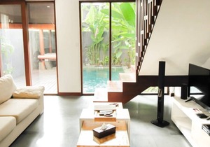 Beach Side Villa at Cemagi - Surf Side