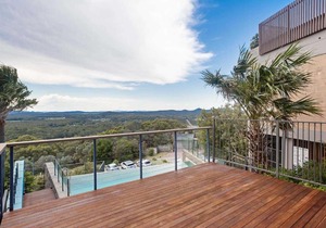 'Beach View At One Mile', 8/26 One Mile Close - infinity complex pool & WIFI