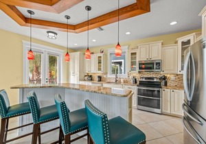 Beach View Retreat! 5BR Home with Pool, Spa, Rooftop Deck and Walk to Beach