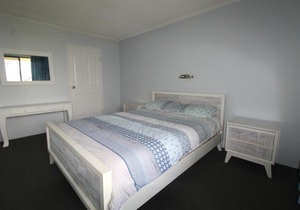 Beachfront 1 25 Willow Street