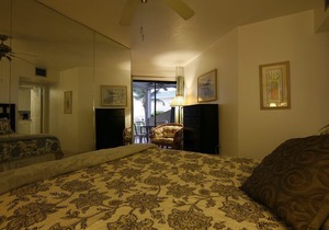 Beachfront 1 Br Condo On Seven Mile Beach At #20 Cayman Reef Resort