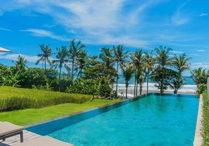 Beachfront 2, 3 Bedroom Villa, Car+Driver, Cemagi