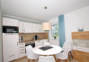 Beachfront apartment with terrace, use of swimming pool and sauna - Rex Rugia FeWo 11-3
