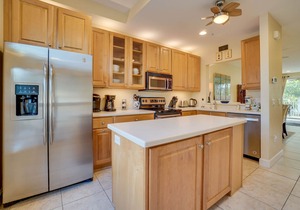 Beachfront - Bradenton Beach Club 225 by SeaBreeze Vacation