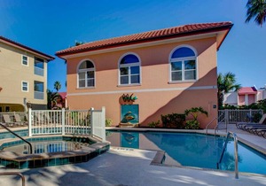Beachfront - Bradenton Beach Club 225 by SeaBreeze Vacation