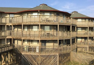 Beachfront Condo @ Outer Banks Beach Club, 3Pools, closest to beach, & shops