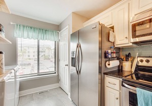 Beachfront Condo w/3 Pools on St Helena Island!