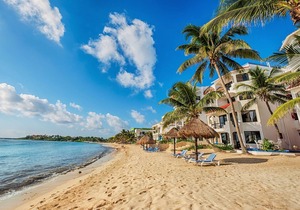 Beachfront condo with an Incredible Ocean View - AC, Wifi