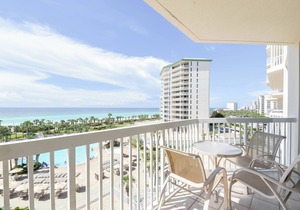 Beachfront Condo with Views from Both Bedrooms. Includes Beach Service