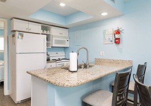 Beachfront Escape | Updated 1BR Condo w/Pool & Patio