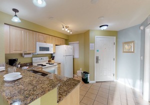 Beachfront Location. Close to Activities, Shops and Restaurants. Modern and Updated.