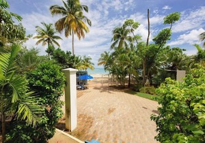 Beachfront View 15th Floor 2BR w/Parking @ ESJ