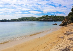 Beachfront Villa in Skiathos with Semi-Private Sandy Beach