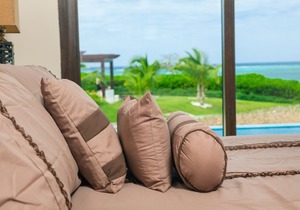 Beachfront Villa w/Pool at Pristine Bay