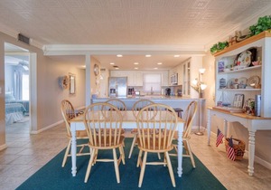 Beachfront with Great Views, beach chairs, pool, tennis Amelia Island