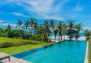 Beachfront1, 3 Bedroom Villa, Car+Driver, Cemagi
