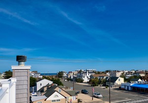 Beachside 8BR 1 Block from Ocean Family & Wedding Friendly – Year Round