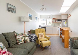 Beachside at Snells - Snells Beach Apartment