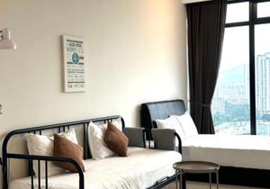 Beacon Executive Suites - By IZ