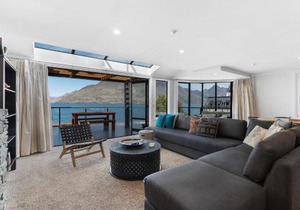 Beacon Lakeside Luxury 908 - 3 Bedroom