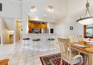 Bear Trap Dunes 2nd floor condo w/balcony, free WiFi, and basketball court