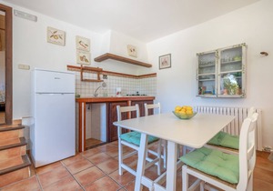 Beautiful Apartment on a Farm with Wi-Fi, Pool & Large Outdoor Area