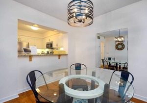 Beautiful 1 Bedroom Condo at Laurel Court at Kingston Plantation - 305