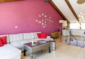 Beautiful 2 BR penthouse on Neve Tzedek