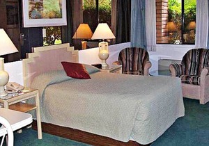 Beautiful 2 bedroom unit at resort, sleeps 6